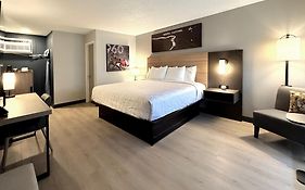 Thunderbird Lodge